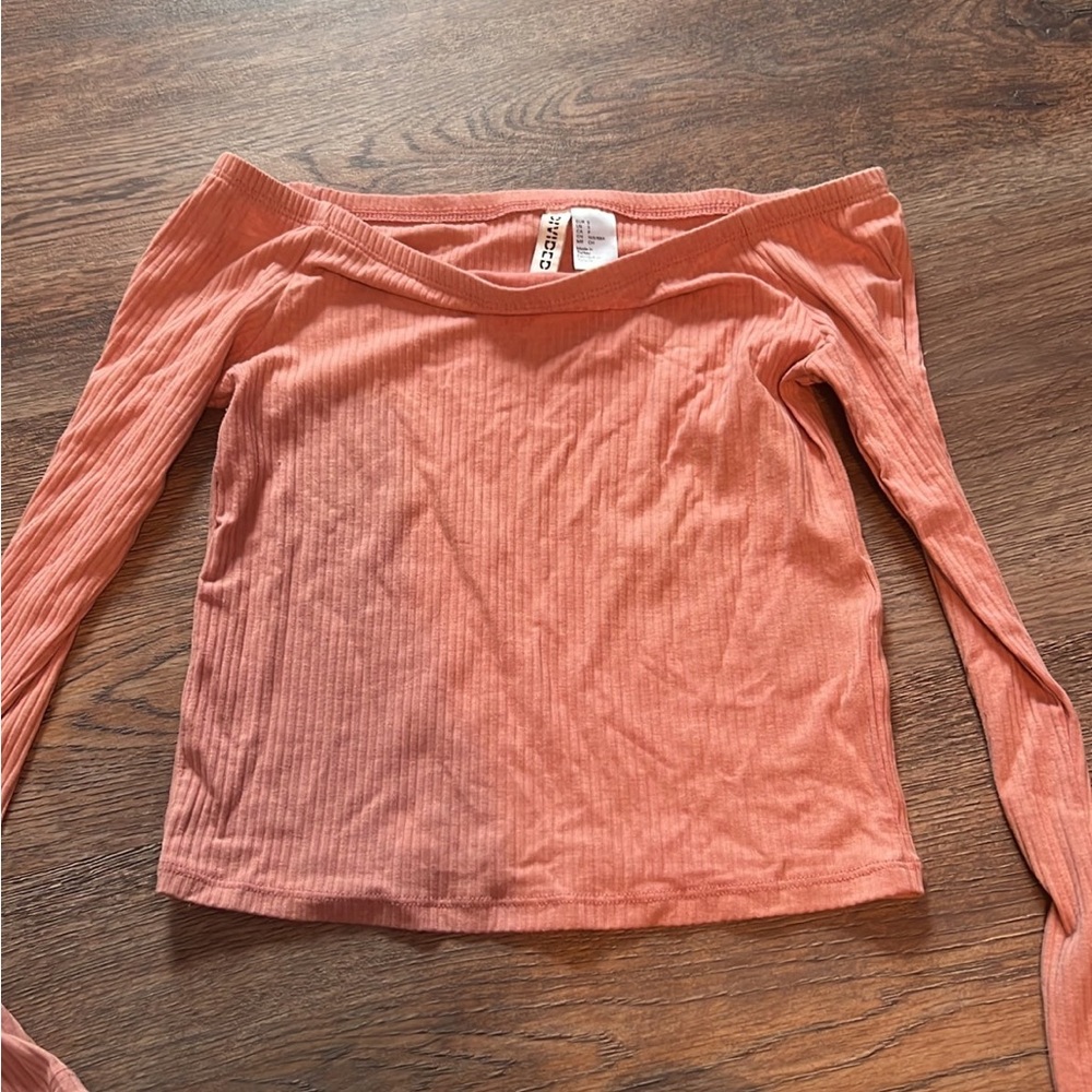 women’s shirt